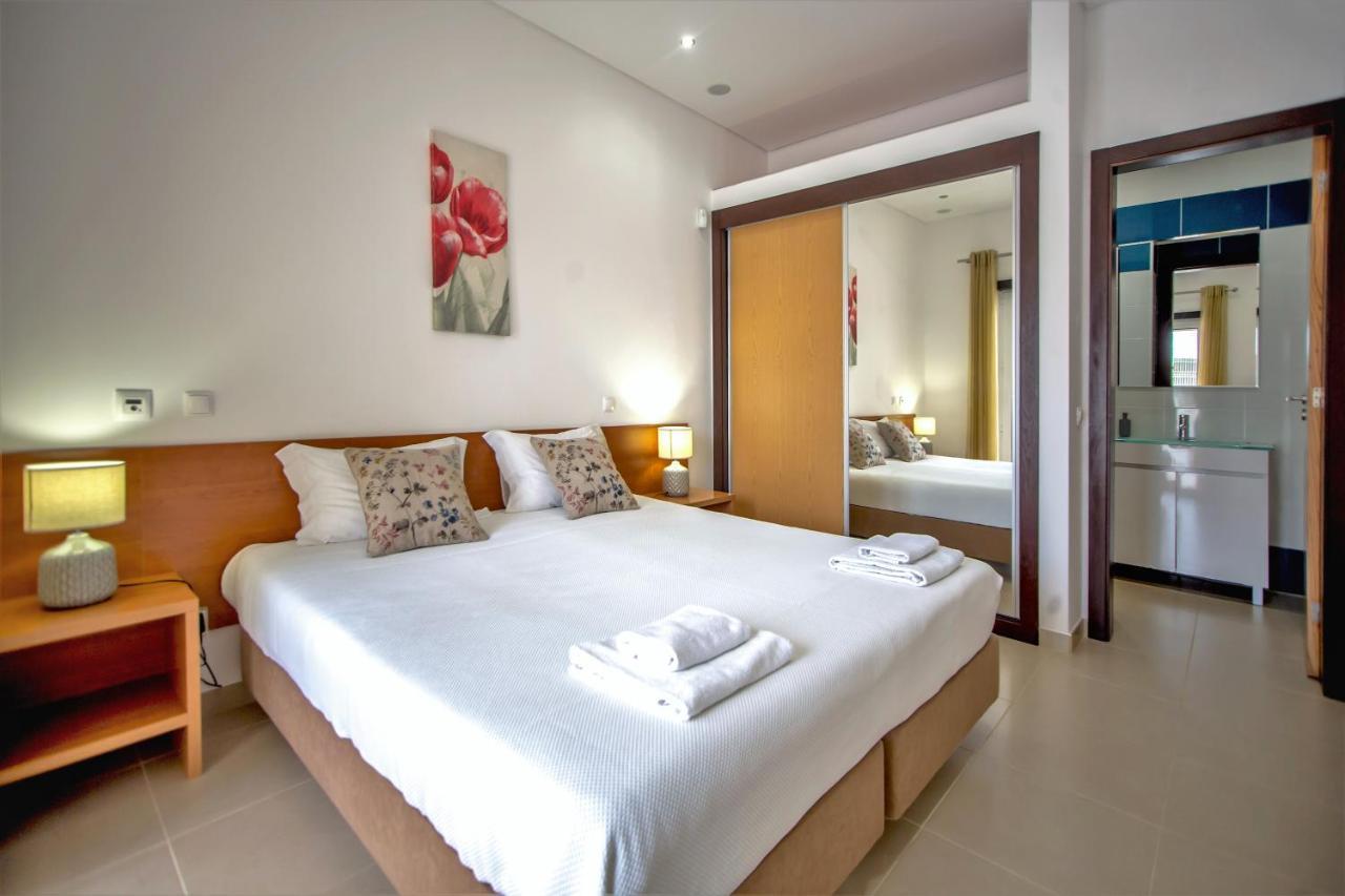 Villa Rafaella II Palace By Atlantic Places Albufeira Luaran gambar